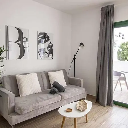 Apartment Holyhome Premium 105 Costa Teguise
