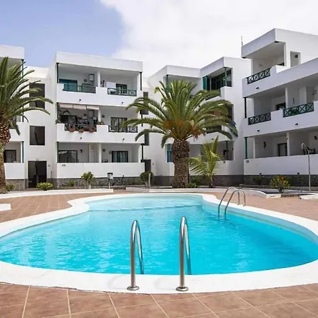Apartment Holyhome Premium 105 *
