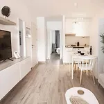 Holyhome Premium 105 * Costa Teguise